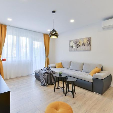 Zara Lumina Apartment Ngoại thất bức ảnh